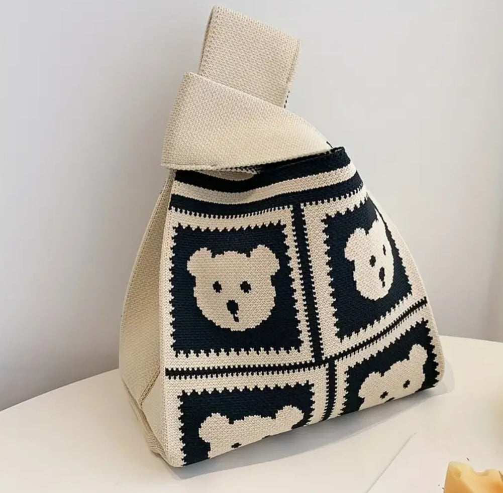 Sac cabas en crochet motifs oursons